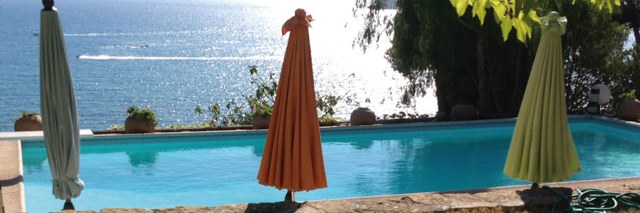 un cabanon sur la mer