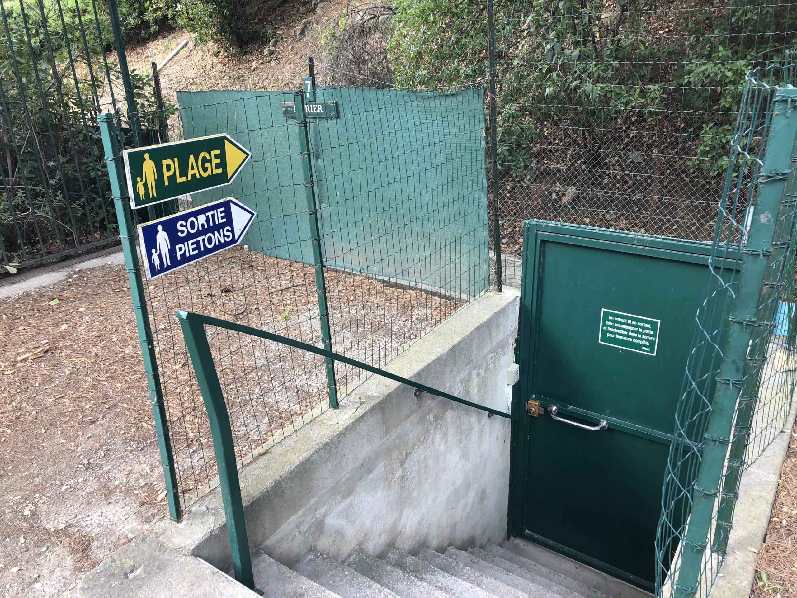 Accés sécurisé plage